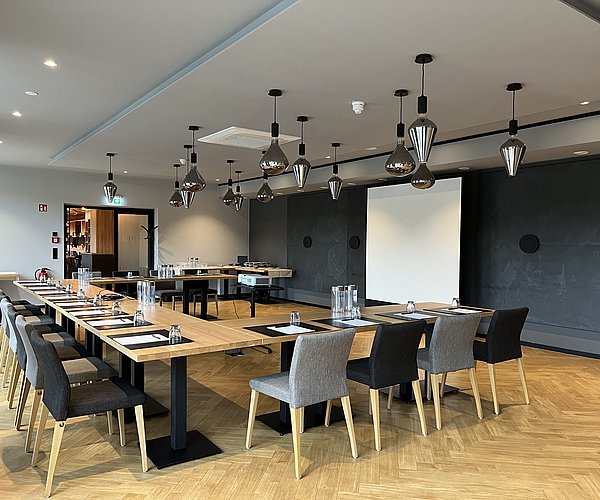Exklusives Séparée 'achtzehn94' im Hotel FreiWerk für private und geschäftliche Veranstaltungen.