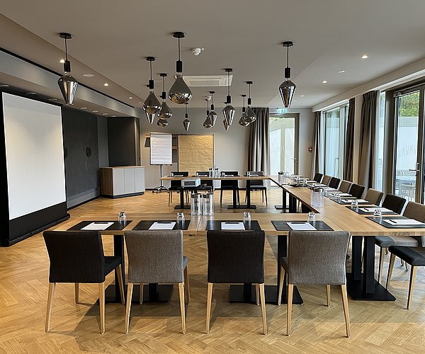 Exklusives Séparée 'achtzehn94' im Hotel FreiWerk für private und geschäftliche Veranstaltungen.