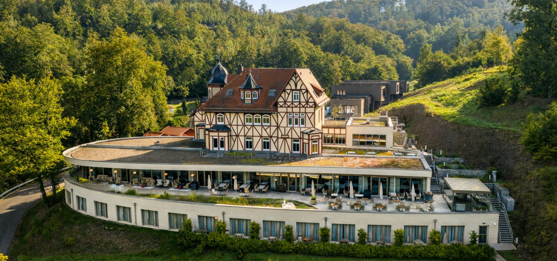 Das Hotel & Spa Suiten FreiWerk im Frühling im Südharz.